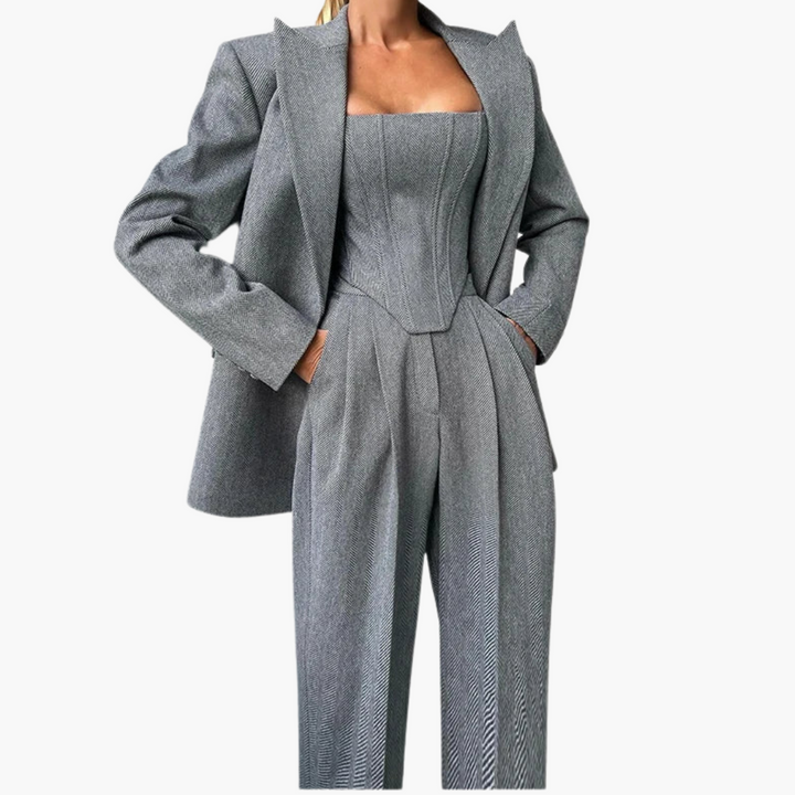 Ava - 3-Piece Suit