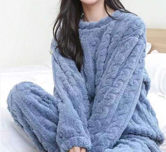 Alyssa - Women's fleece pajamas set