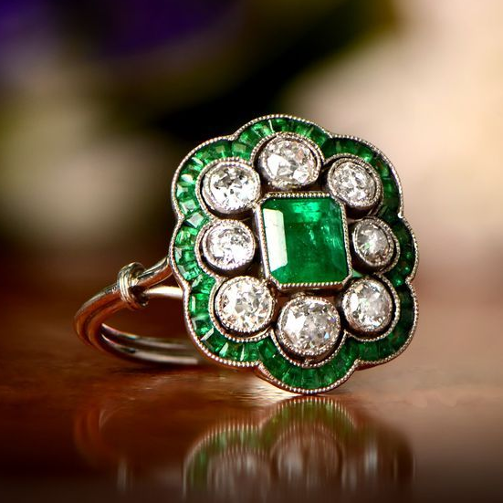 Vintage emerald ring