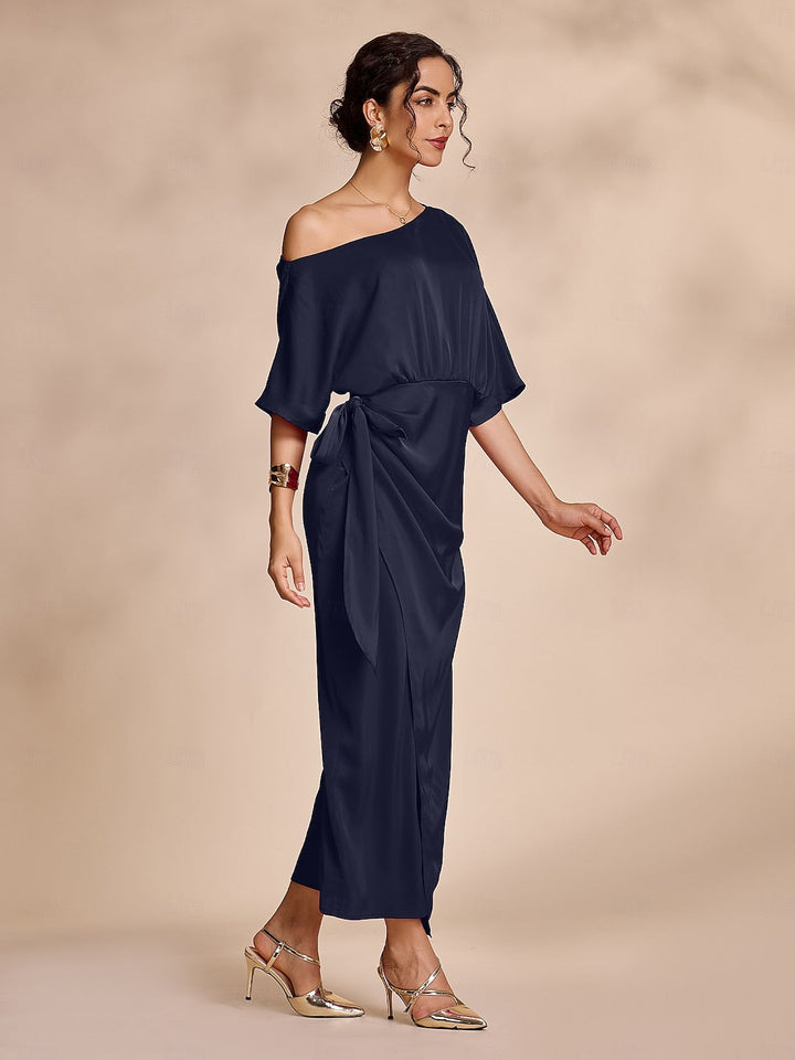 Robe longue portefeuille nouée en satin à épaules tombantes