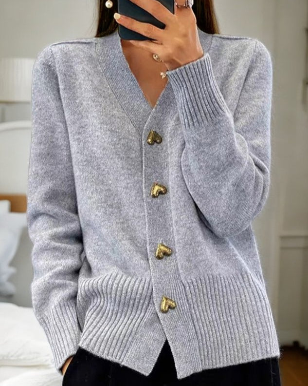 Elina™ | Cardigan élégant avec boutons en forme de cœur